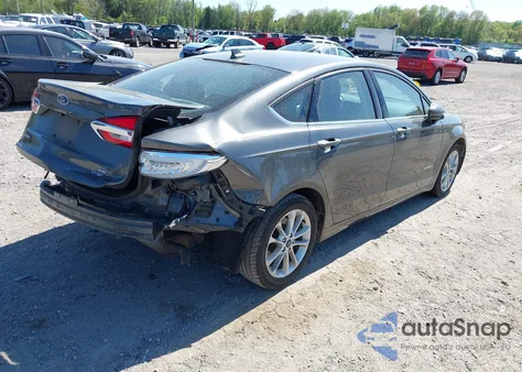 2019 Ford Fusion Hybrid Se from USA, damaged, VIN 3FA6P0LU6KR126280